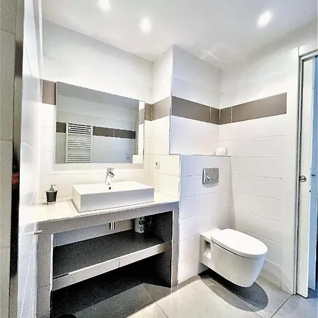 Lägenhet Jardins De Quatrina Centre *